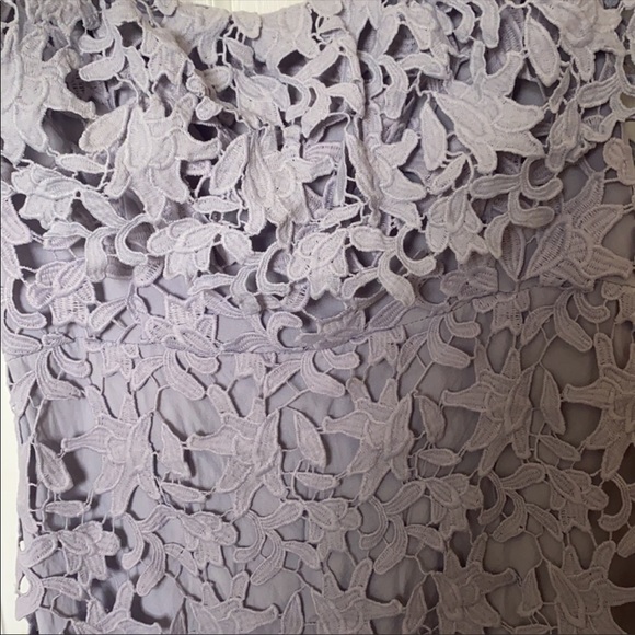 ASTR THE LABEL Off the shoulder lavender dress - Picture 6 of 6